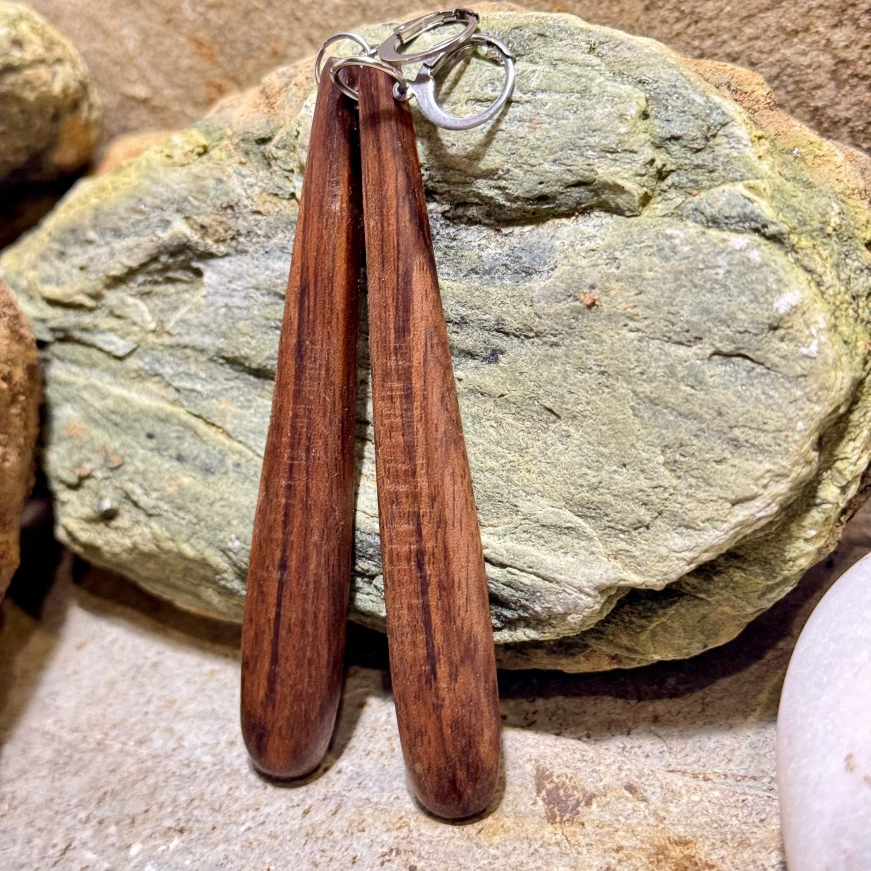 Long Black Walnut Drop