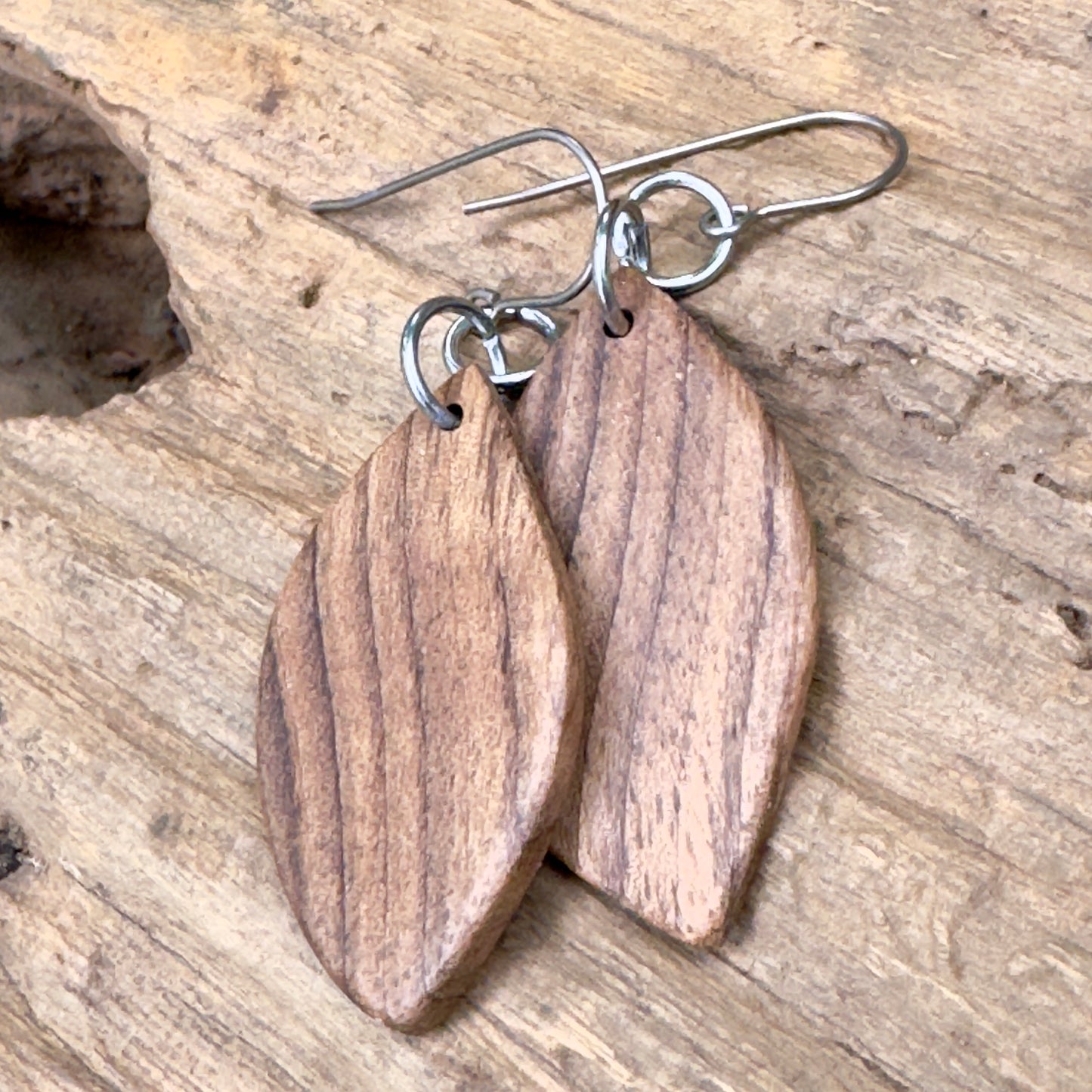 Black Walnut | Wisdom Leaf