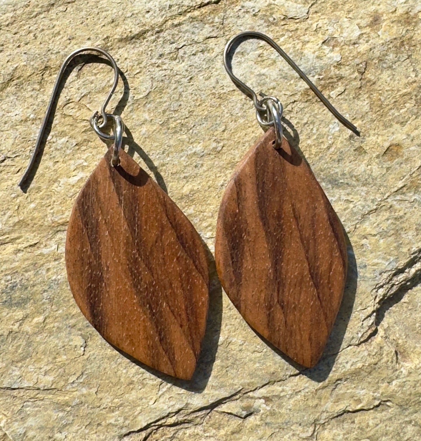 Black Walnut | Wisdom Leaf